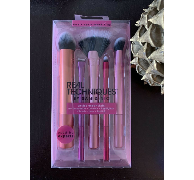 Набор кистей для макияжа Real Techniques (Реал Техникс) Artist Essentials Brush Set (5 шт)